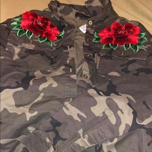 Camo rose jacket